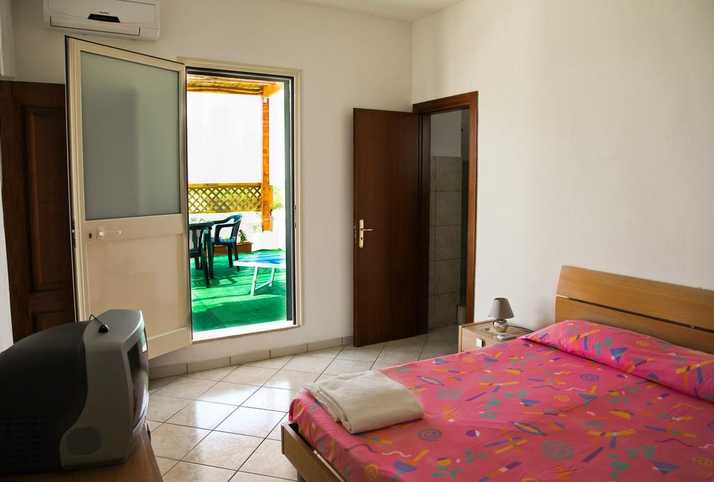 Bonjour Bed and Breakfast Morciano di Leuca Værelse billede